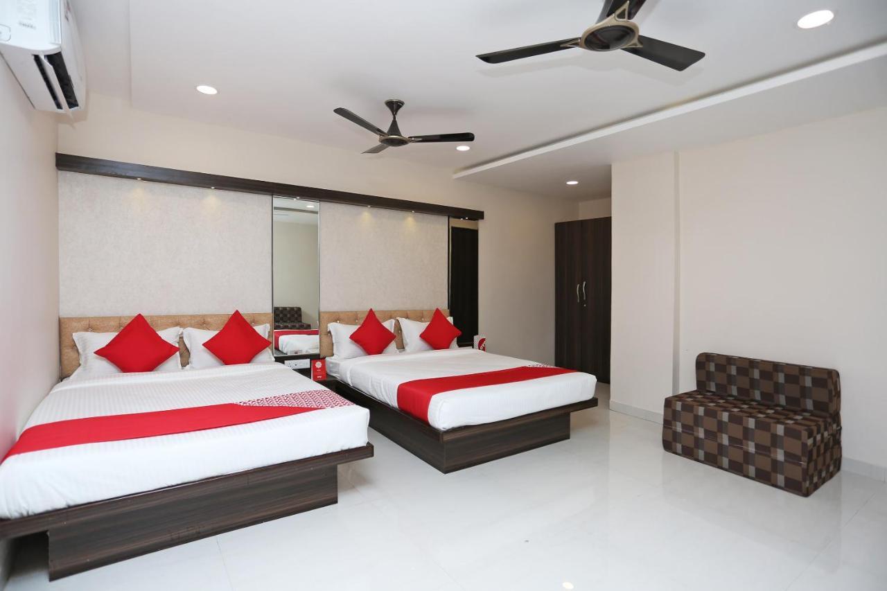 Oyo 15861 Hotel Shivganga Comfort Zone Rāipur Exterior foto