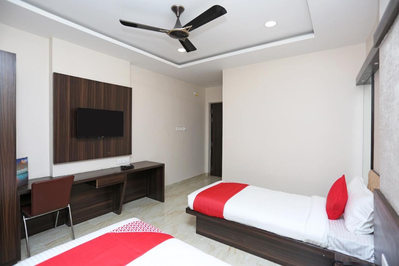 Oyo 15861 Hotel Shivganga Comfort Zone Rāipur Exterior foto