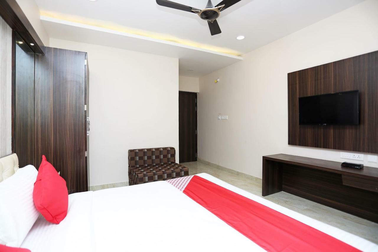 Oyo 15861 Hotel Shivganga Comfort Zone Rāipur Exterior foto